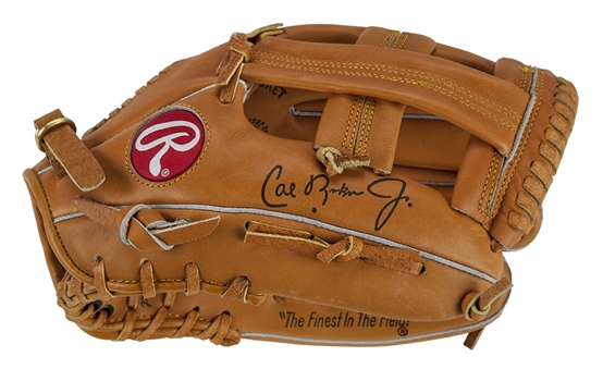 Cal Ripken Jr. Signed Rawlings Glove (PSA/DNA)
